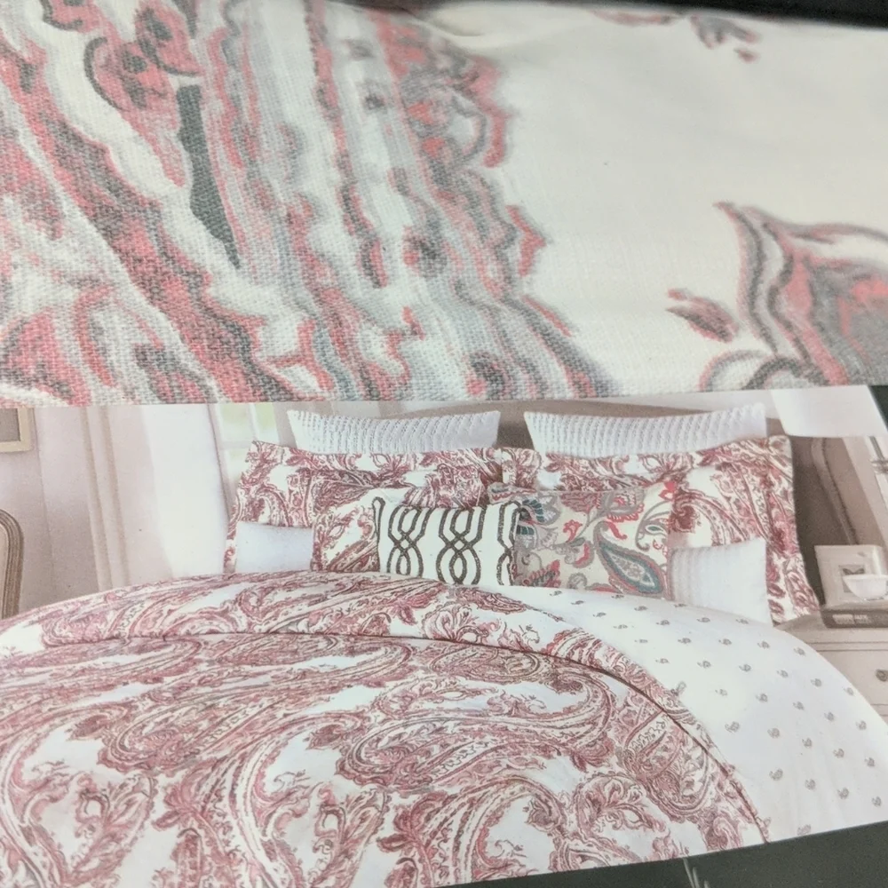 Tahari King Size Duvet 3pc Set Medallions Scrolls